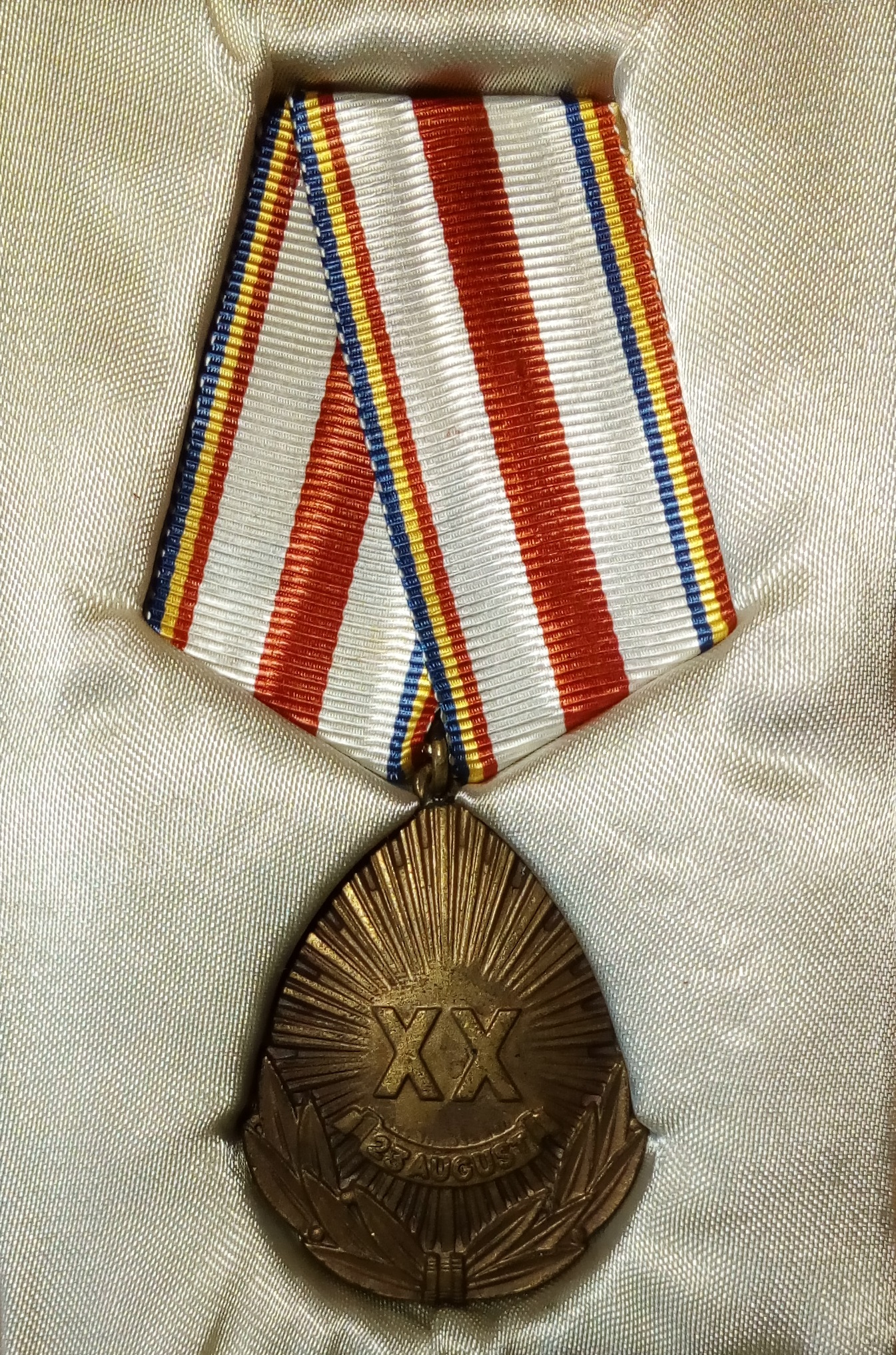 Medalia a XX-a aniversare a eliberarii Patriei